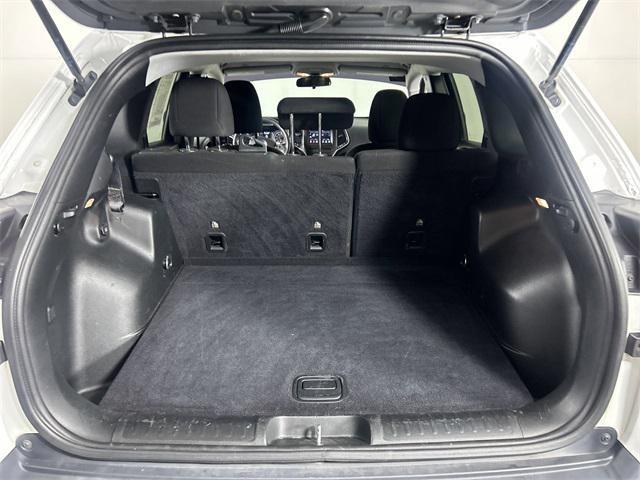 used 2019 Jeep Cherokee car, priced at $14,018