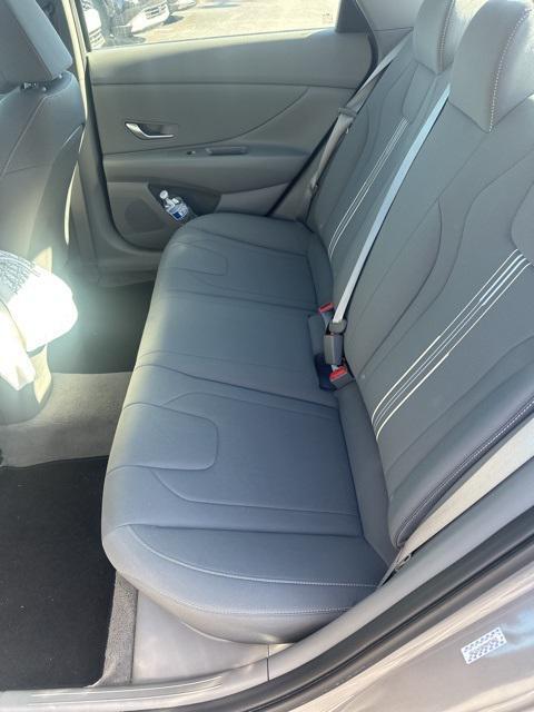 used 2023 Hyundai Elantra car