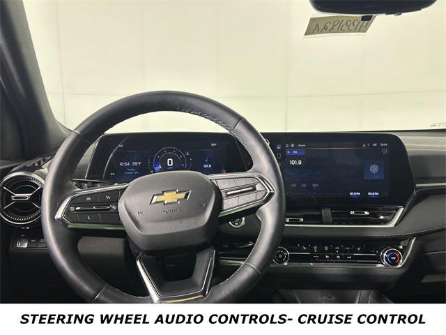 used 2025 Chevrolet Equinox car, priced at $26,920