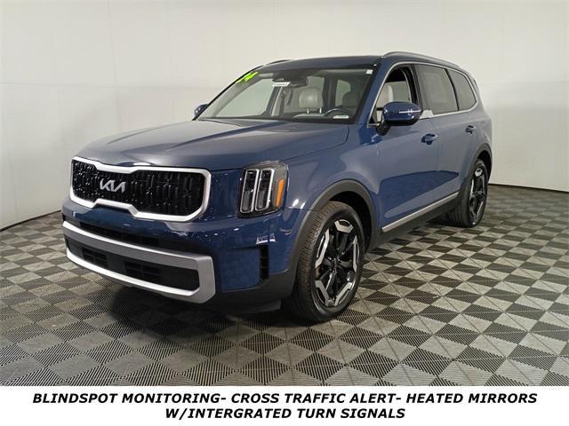used 2024 Kia Telluride car, priced at $36,724