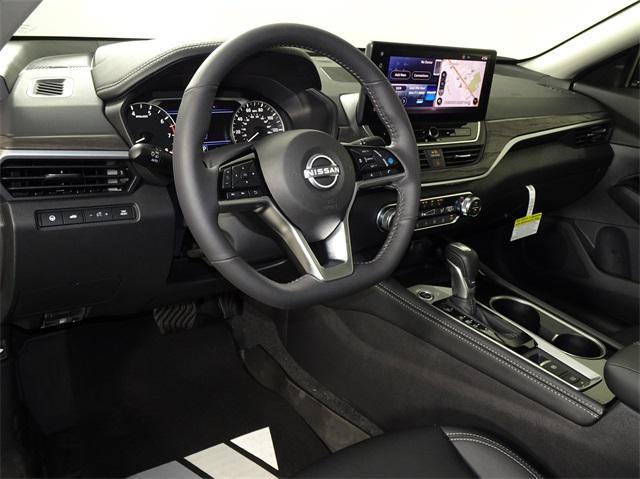 new 2025 Nissan Altima car, priced at $32,785