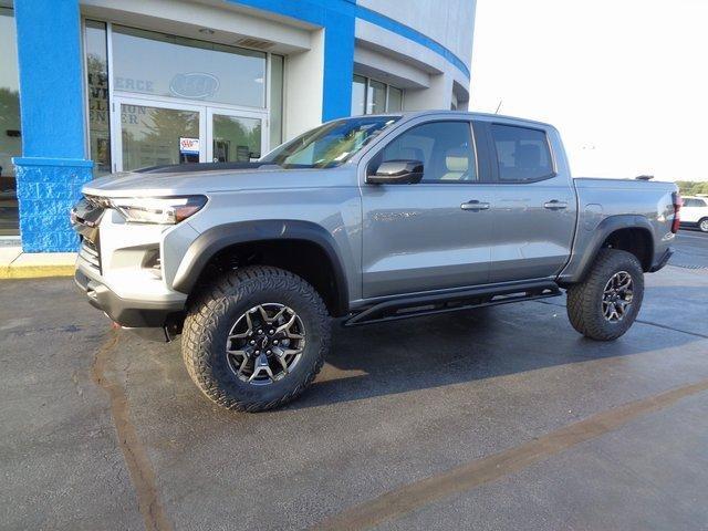 new 2024 Chevrolet Colorado car