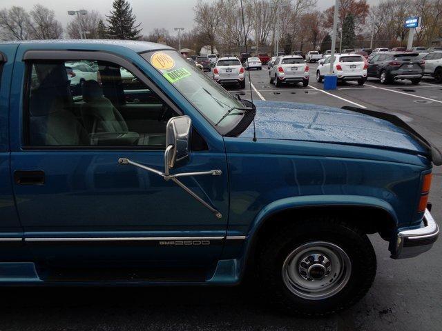 used 1998 GMC Sierra 2500 car, priced at $13,995