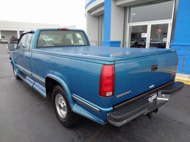 used 1998 GMC Sierra 2500 car, priced at $13,995