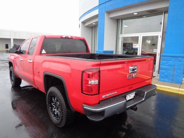 used 2018 GMC Sierra 1500 car, priced at $24,695