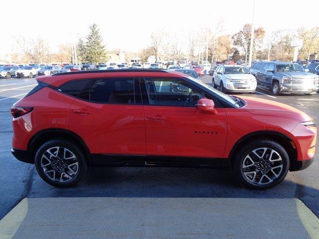 new 2025 Chevrolet Blazer car