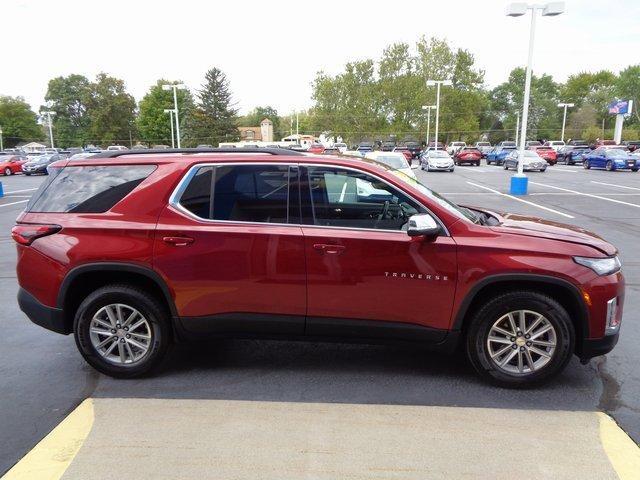 used 2022 Chevrolet Traverse car, priced at $31,193