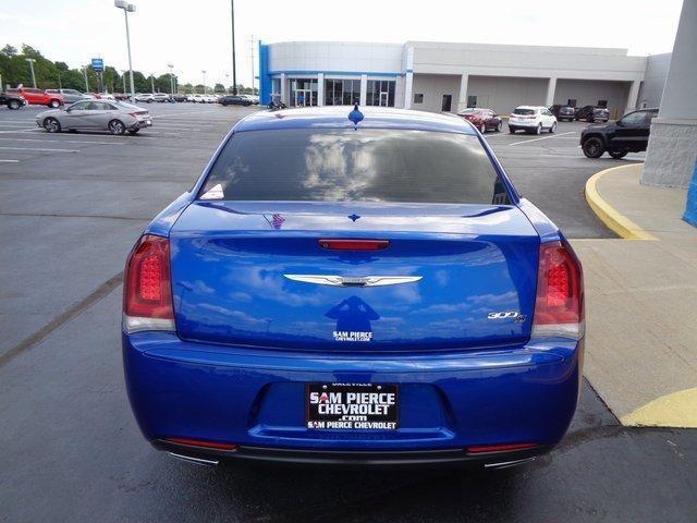 used 2018 Chrysler 300 car, priced at $18,895