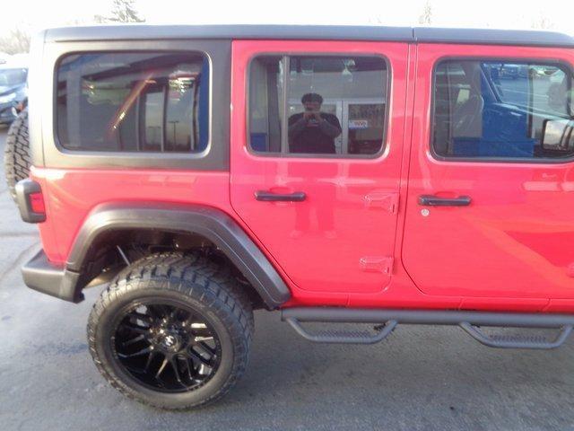 used 2021 Jeep Wrangler Unlimited car, priced at $31,695