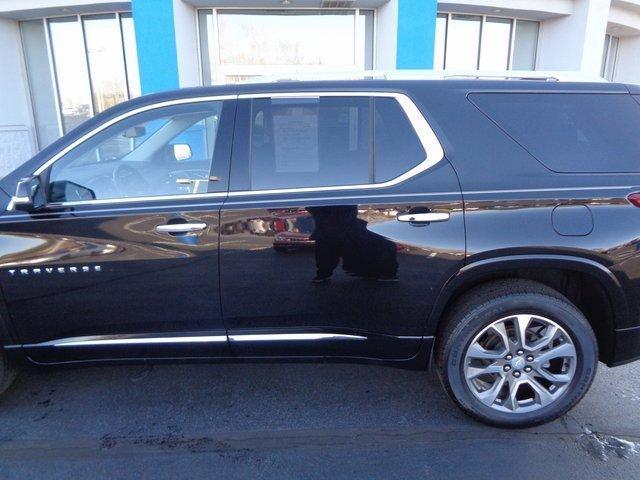 used 2021 Chevrolet Traverse car, priced at $33,695