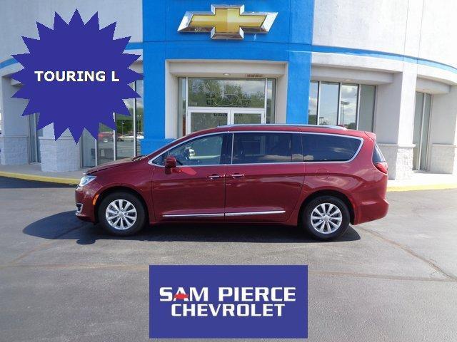 used 2019 Chrysler Pacifica car, priced at $22,895