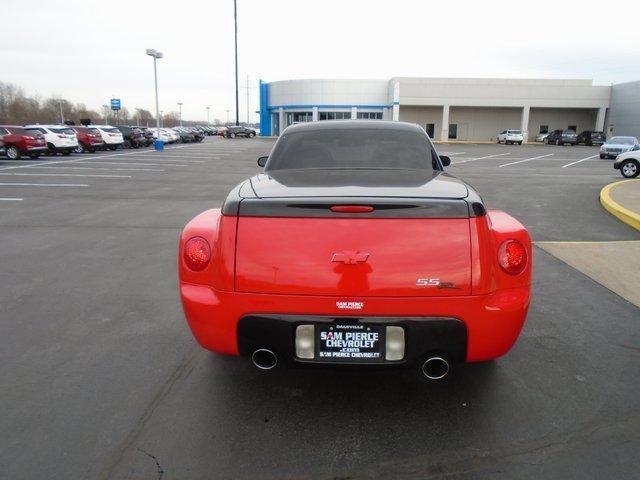 used 2004 Chevrolet SSR car, priced at $31,995