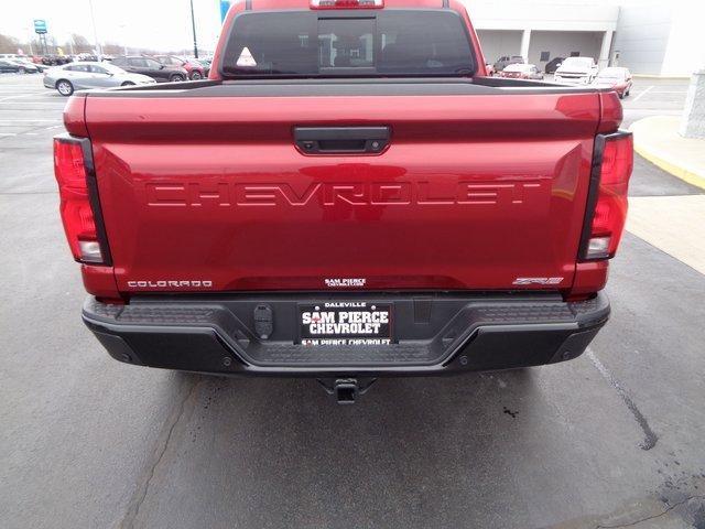 new 2025 Chevrolet Colorado car