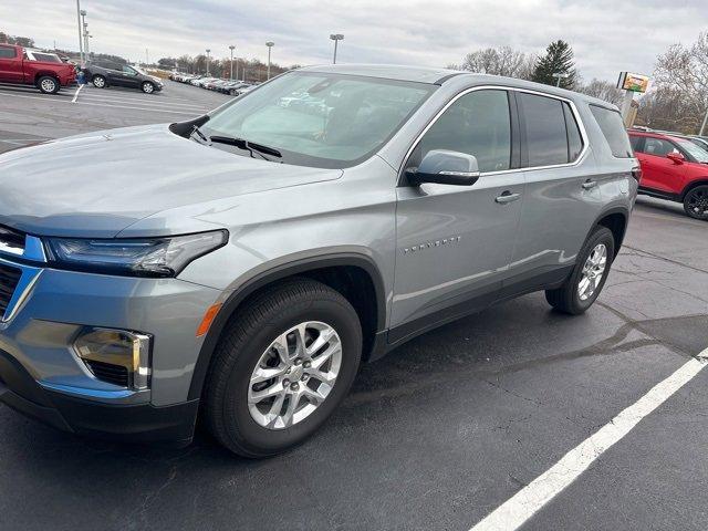 used 2023 Chevrolet Traverse car, priced at $31,595