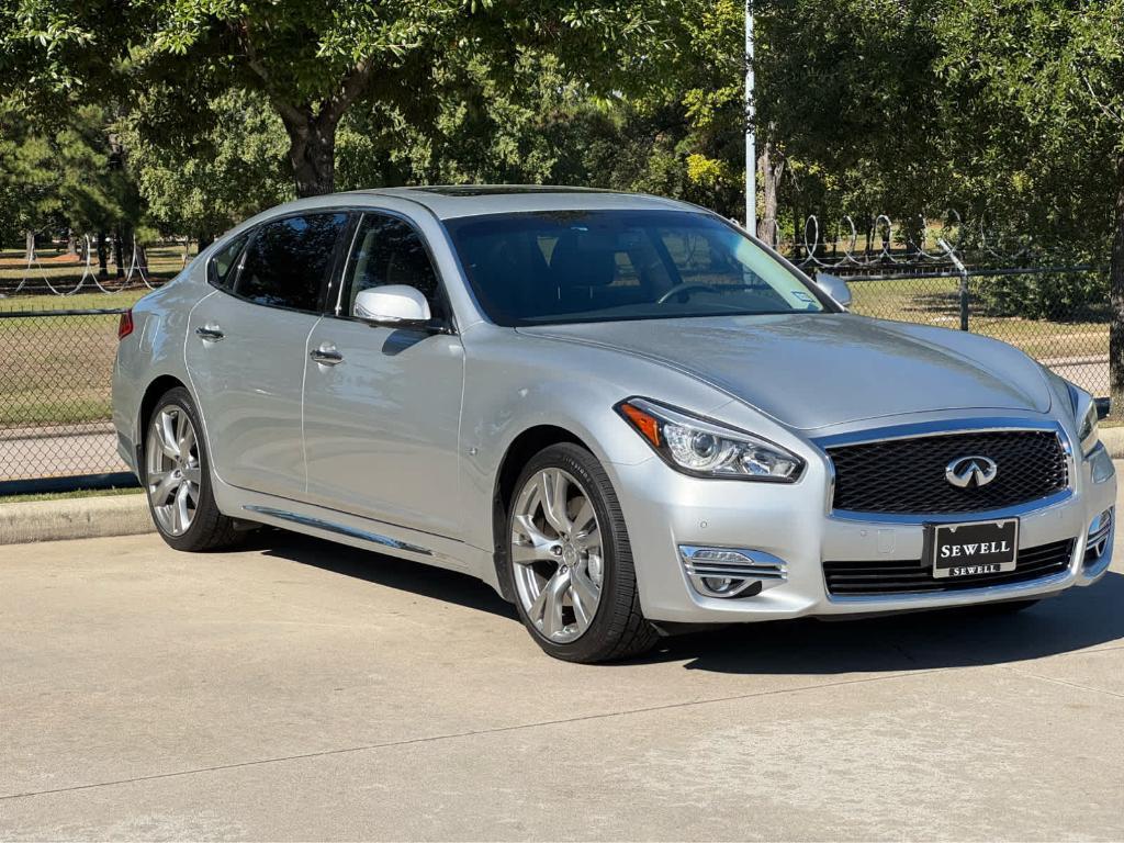 used 2017 INFINITI Q70L car, priced at $30,999