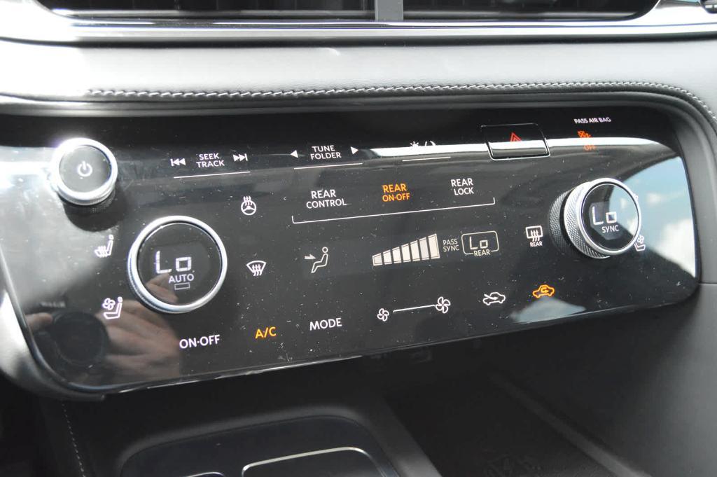 used 2025 INFINITI QX60 car, priced at $45,999