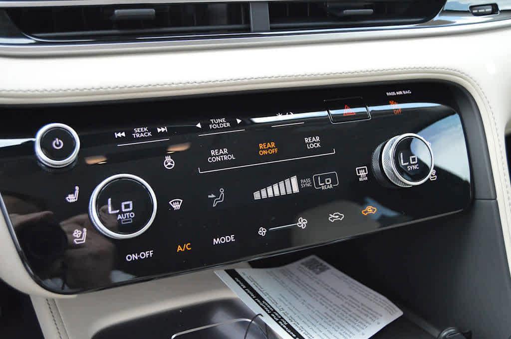 new 2025 INFINITI QX60 car, priced at $60,580