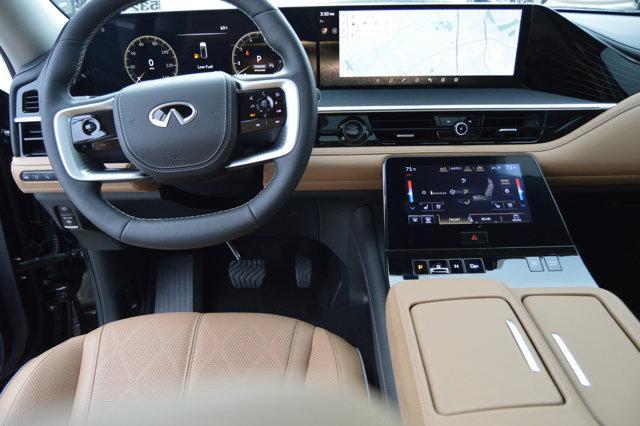 new 2025 INFINITI QX80 car, priced at $102,640