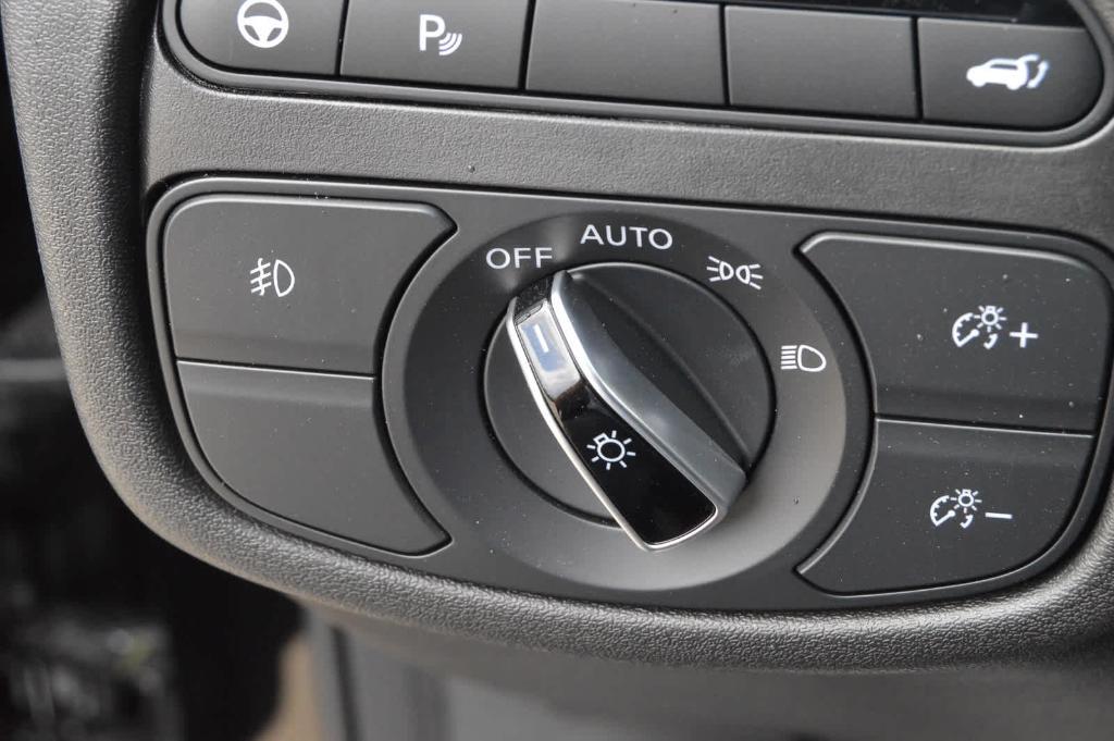 new 2025 INFINITI QX50 car, priced at $53,270