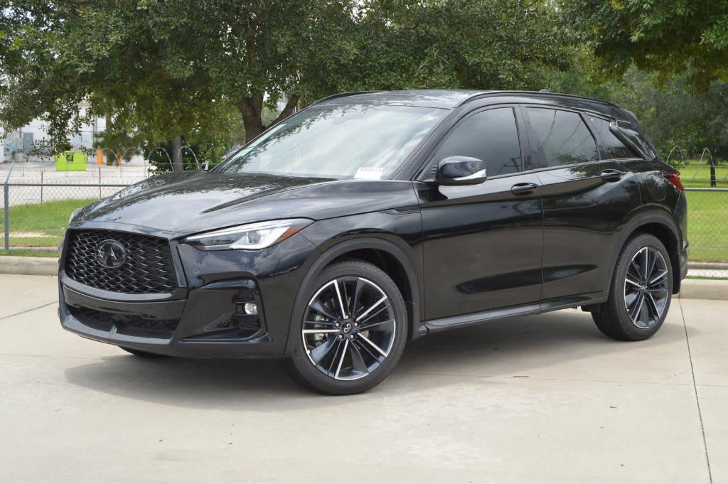 new 2025 INFINITI QX50 car, priced at $53,270