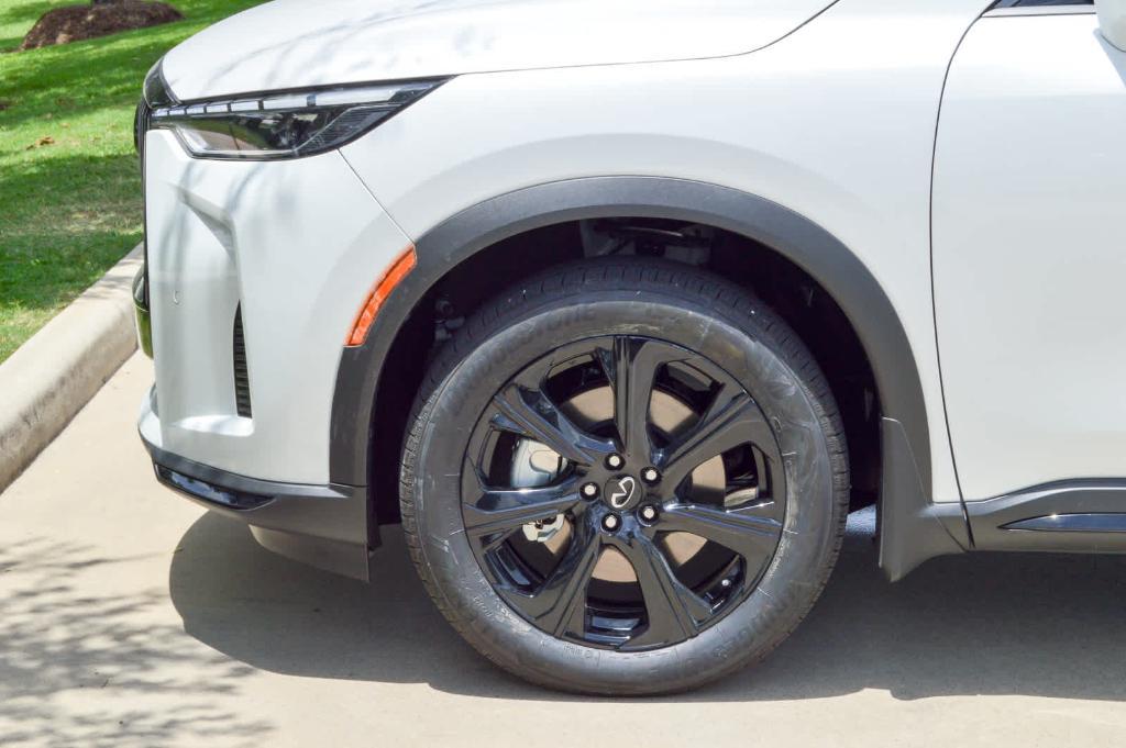 new 2026 INFINITI QX60 car, priced at $79,725