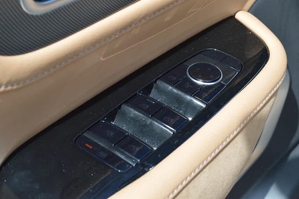 new 2026 INFINITI QX80 car, priced at $97,580