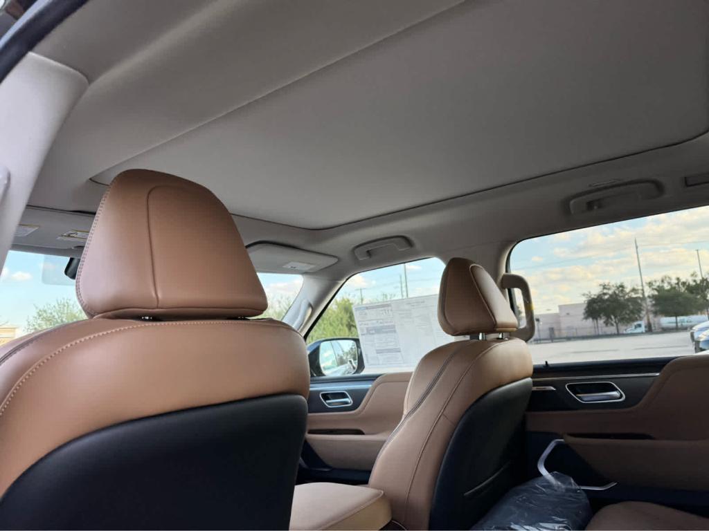 new 2026 INFINITI QX80 car, priced at $97,580