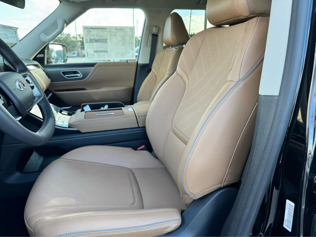 new 2026 INFINITI QX80 car, priced at $97,580