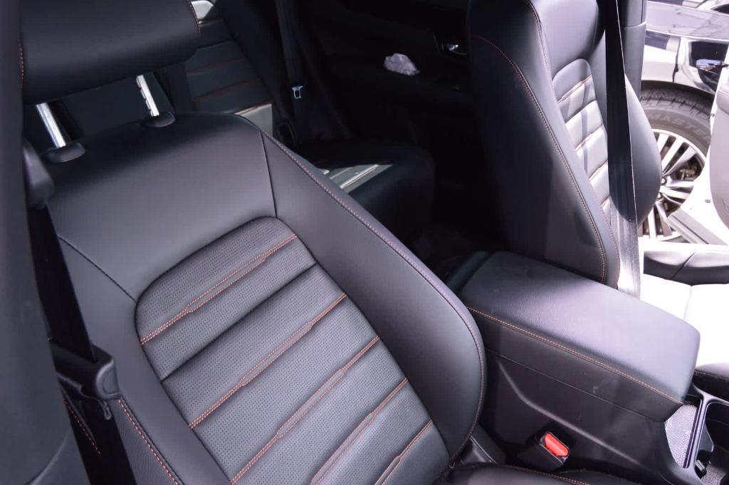 used 2025 Honda CR-V Hybrid car, priced at $36,999