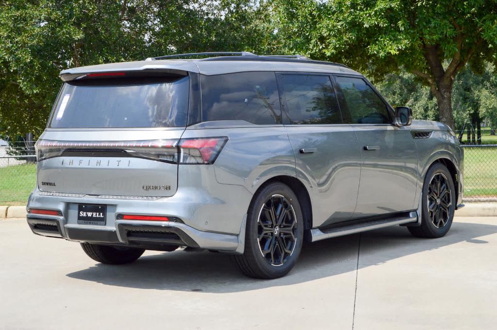 new 2026 INFINITI QX80 car, priced at $106,320