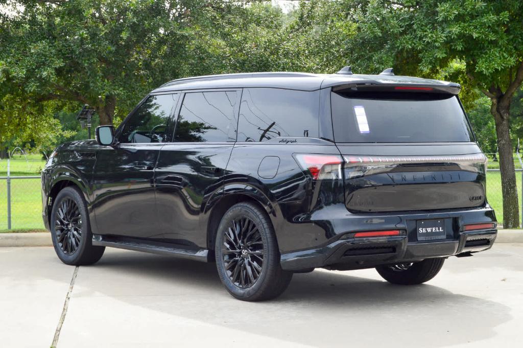 new 2025 INFINITI QX80 car, priced at $121,720