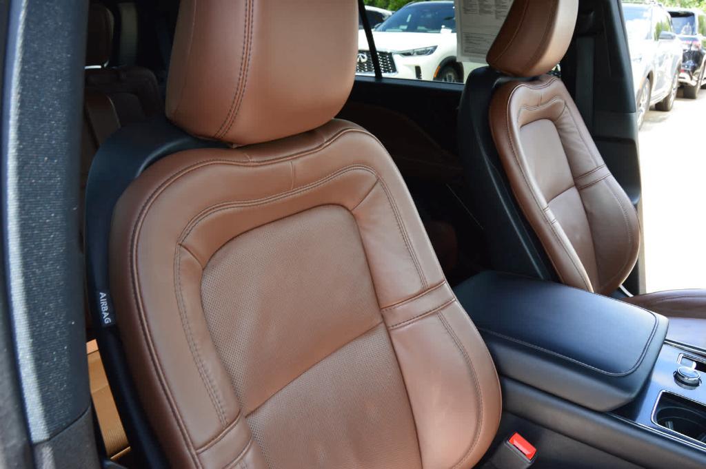 used 2023 Lincoln Aviator car, priced at $44,999