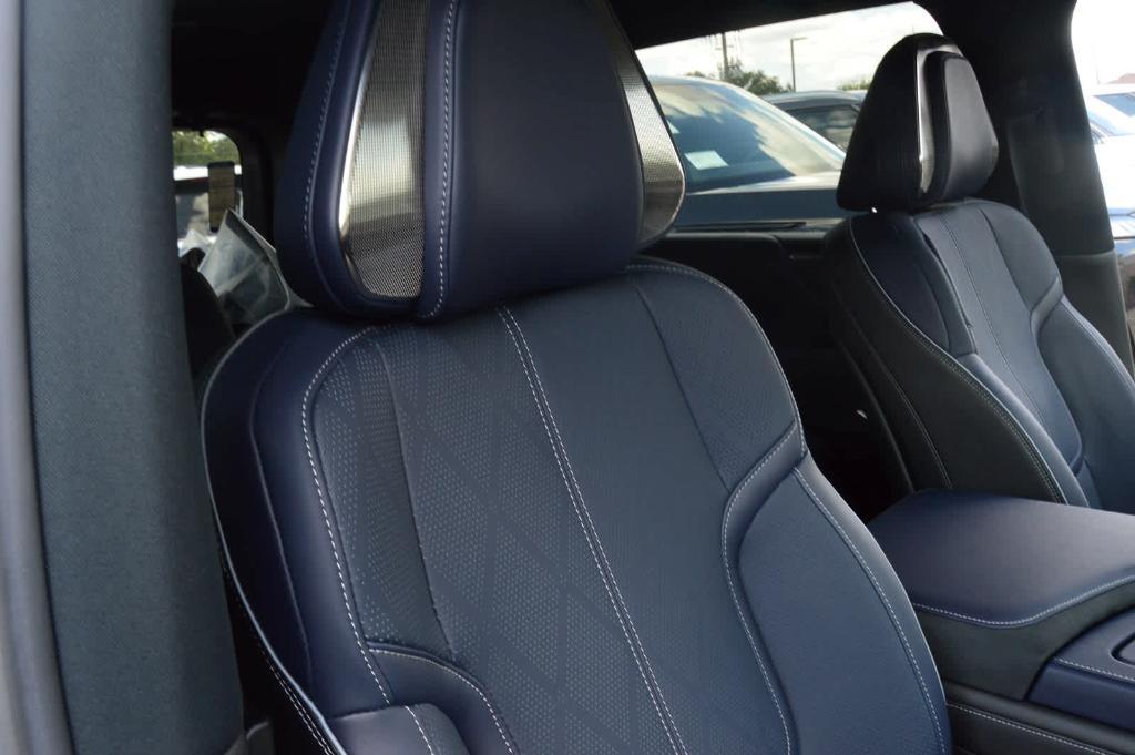 new 2026 INFINITI QX80 car, priced at $107,165