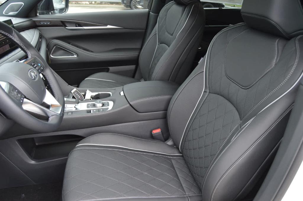 new 2025 INFINITI QX60 car, priced at $69,550
