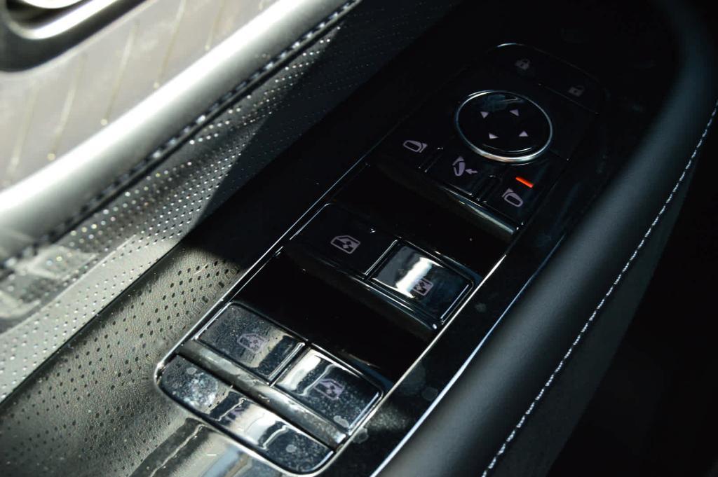 new 2026 INFINITI QX80 car, priced at $116,655