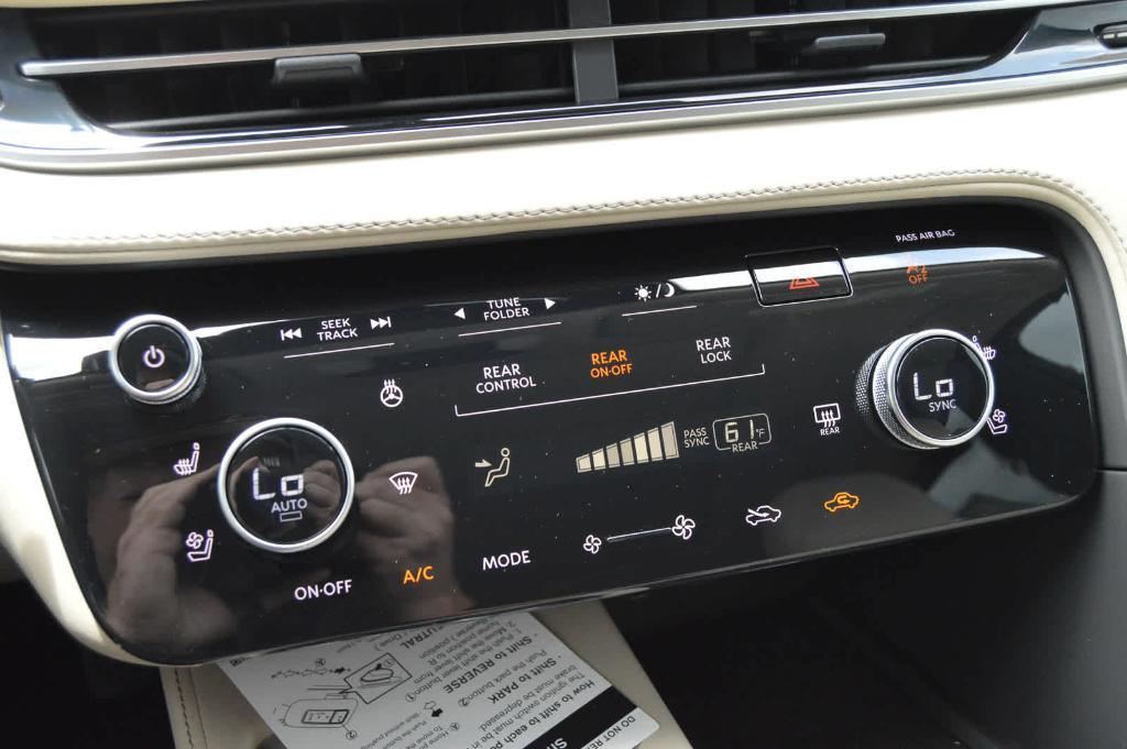 new 2025 INFINITI QX60 car, priced at $60,580