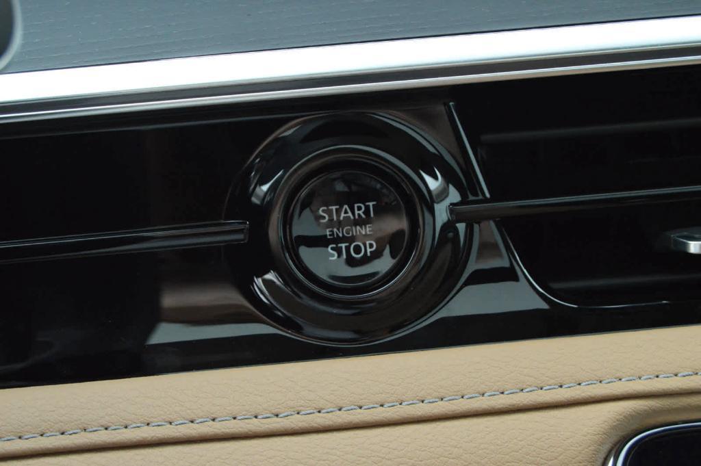 new 2025 INFINITI QX80 car, priced at $113,635
