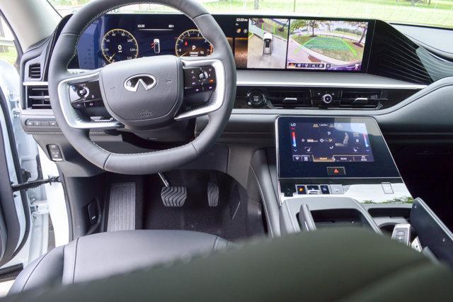 new 2025 INFINITI QX80 car, priced at $85,345