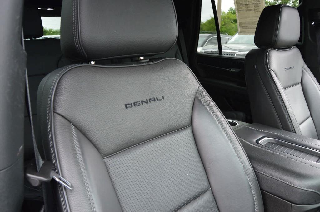 used 2022 GMC Yukon car, priced at $62,888