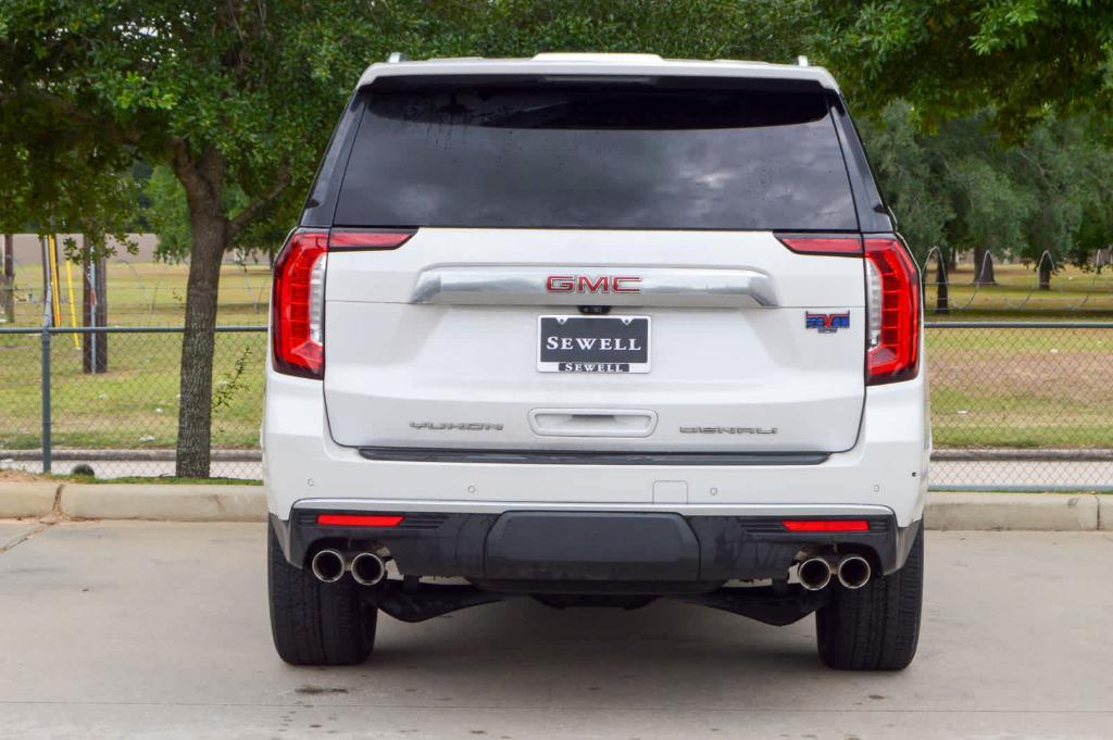 used 2022 GMC Yukon car, priced at $62,888