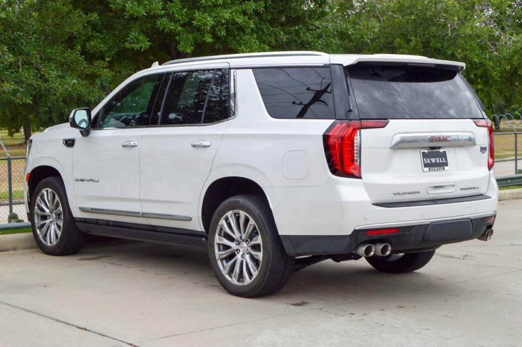 used 2022 GMC Yukon car, priced at $62,888