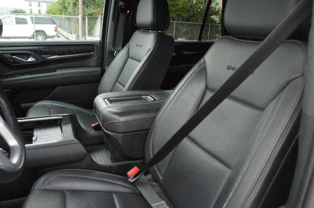 used 2022 GMC Yukon car, priced at $62,888