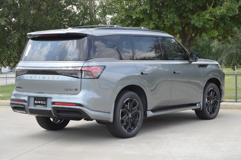 new 2026 INFINITI QX80 car, priced at $106,320
