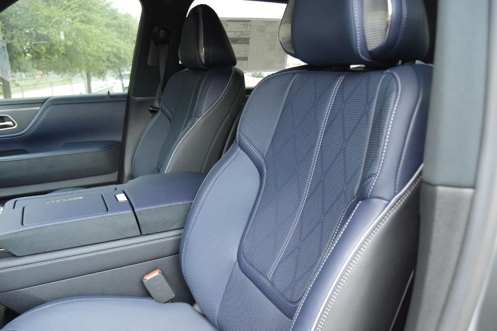 new 2026 INFINITI QX80 car, priced at $106,320