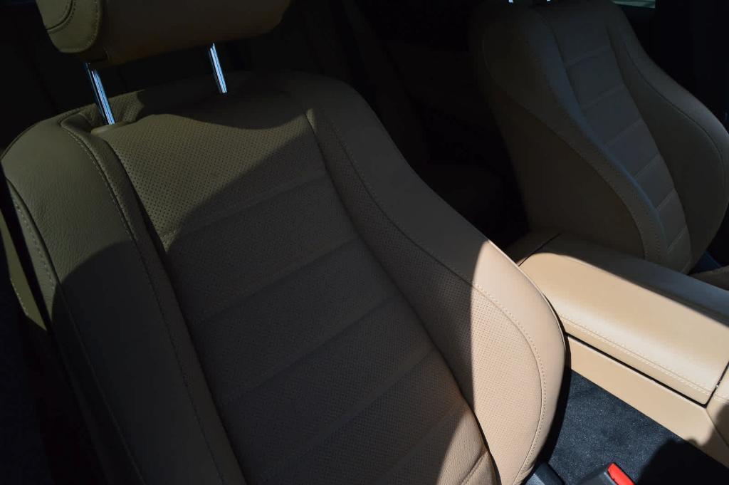 used 2025 Mercedes-Benz GLE 350 car, priced at $56,999