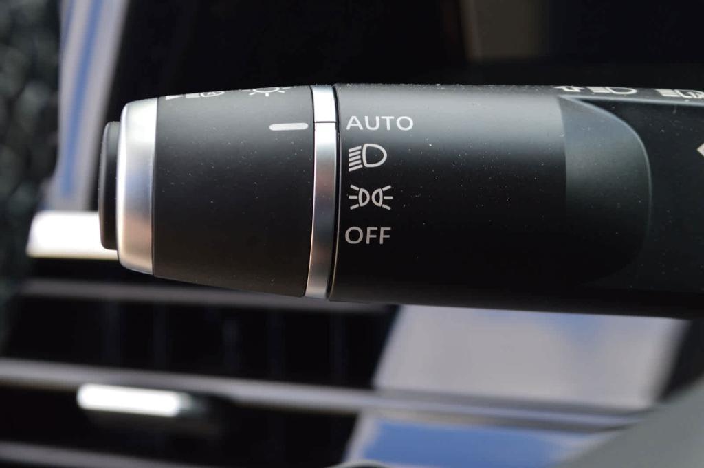 new 2025 INFINITI QX80 car, priced at $102,640