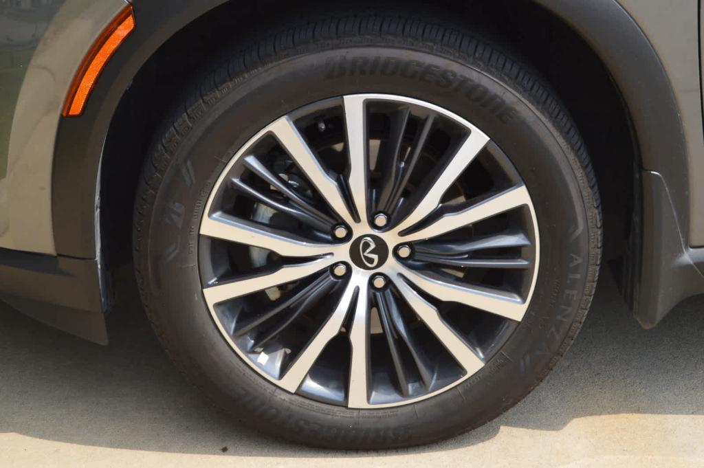 used 2025 INFINITI QX60 car, priced at $53,499