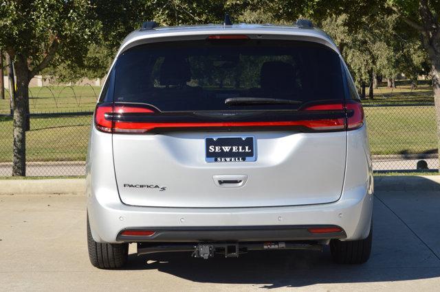 used 2023 Chrysler Pacifica car, priced at $31,499