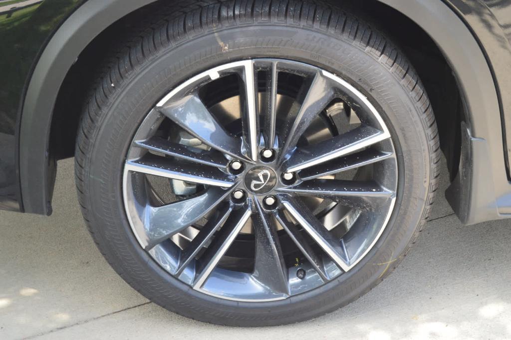 new 2025 INFINITI QX50 car, priced at $53,935