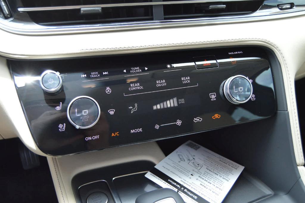 new 2025 INFINITI QX60 car, priced at $58,385